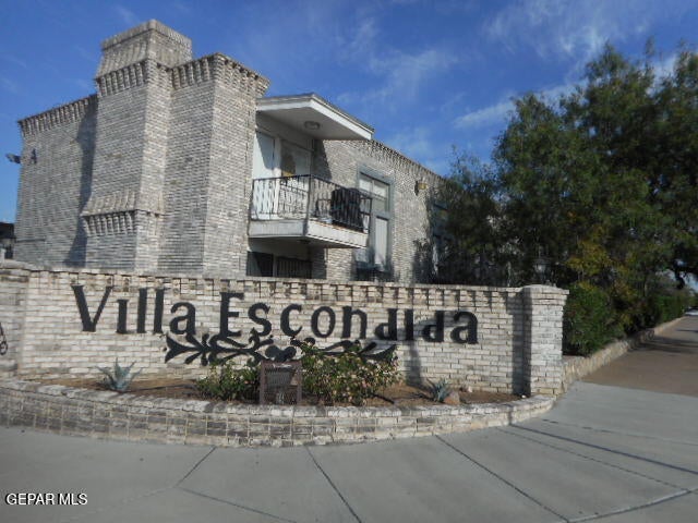 Photo of 6700 ESCONDIDO Drive #F7, El Paso, TX 79912 (MLS # 951906)