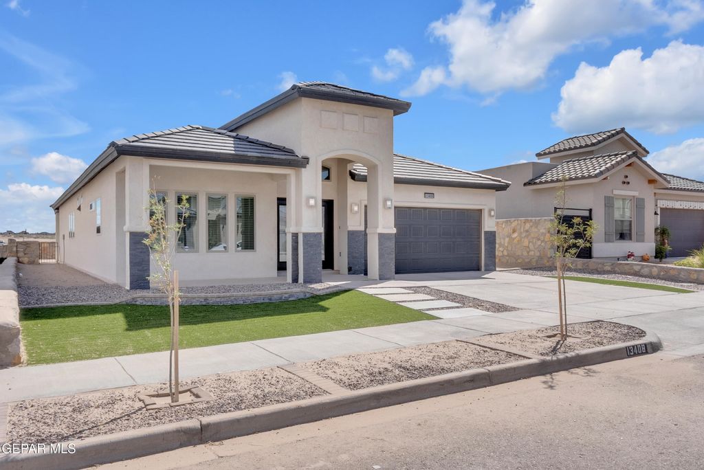 Photo of 13408 Emerald Glass Drive, Horizon City, TX 79928 (MLS # 931419)