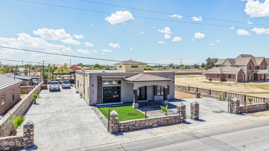 Photo of 8458 Roseway Drive, El Paso, TX 79907 (MLS # 942116)