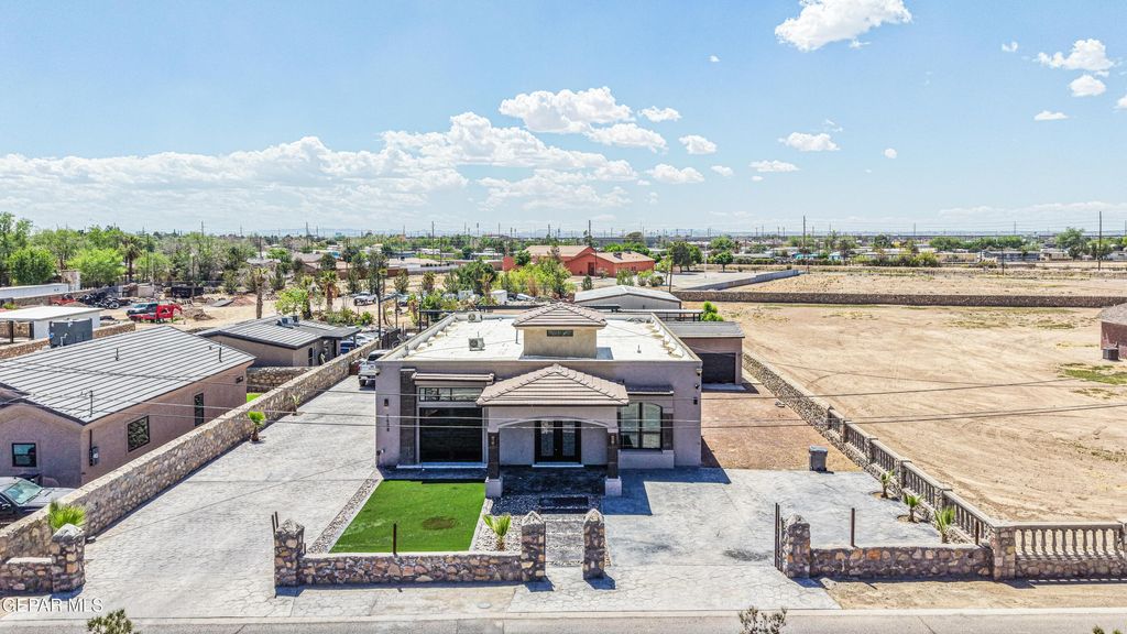 Photo of 8458 Roseway Drive, El Paso, TX 79907 (MLS # 942116)