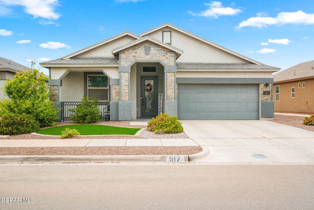 Photo of 517 ISSA Circle, El Paso, TX 79932 (MLS # 942320)