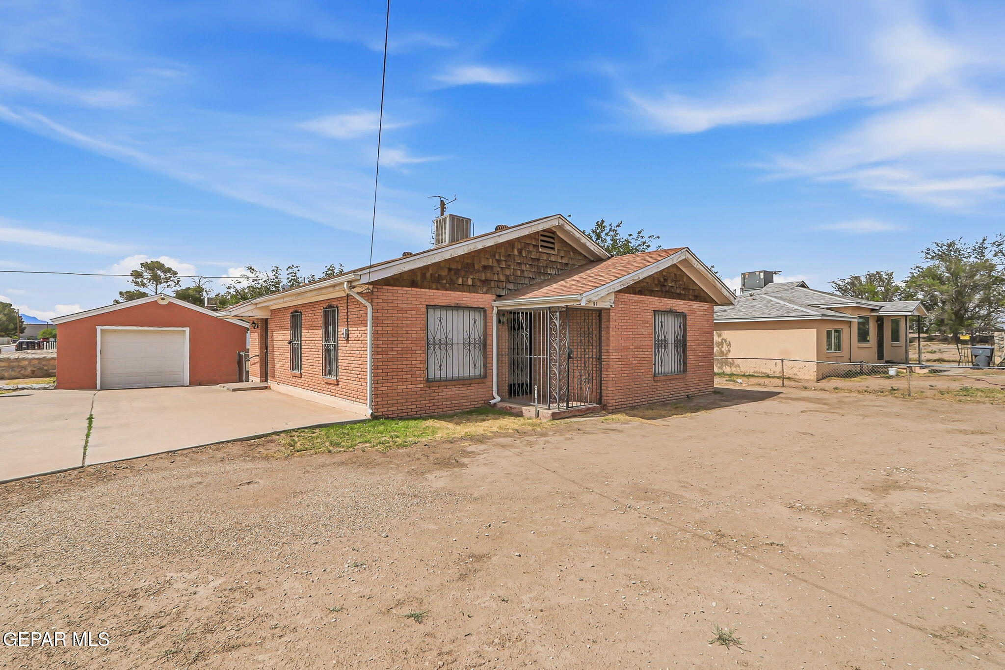 141 DAVIS Drive