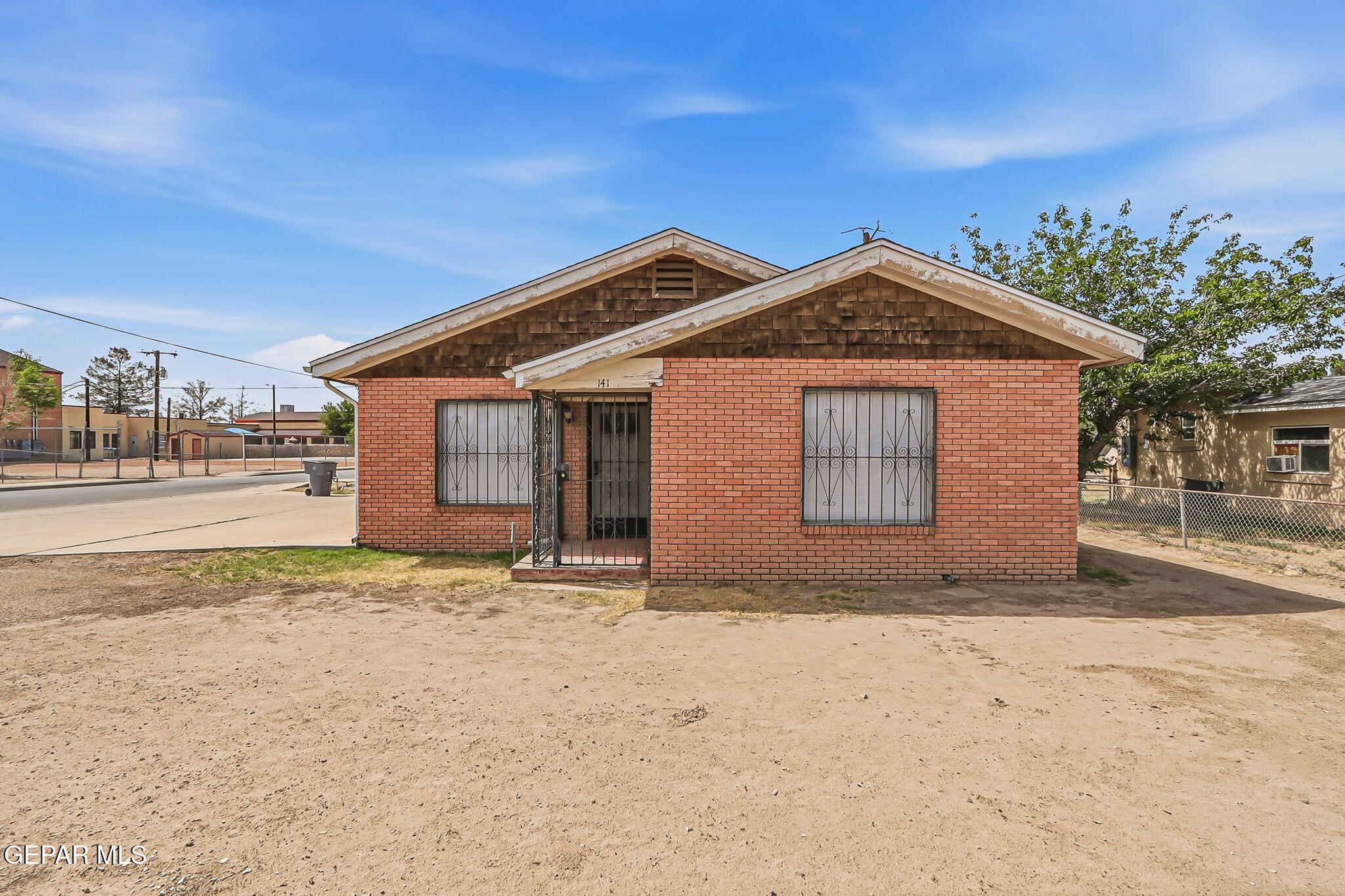141 DAVIS Drive