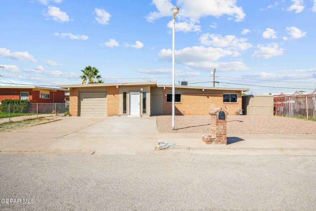Photo of 5117 BEAUTONNE Avenue, El Paso, TX 79924 (MLS # 953137)