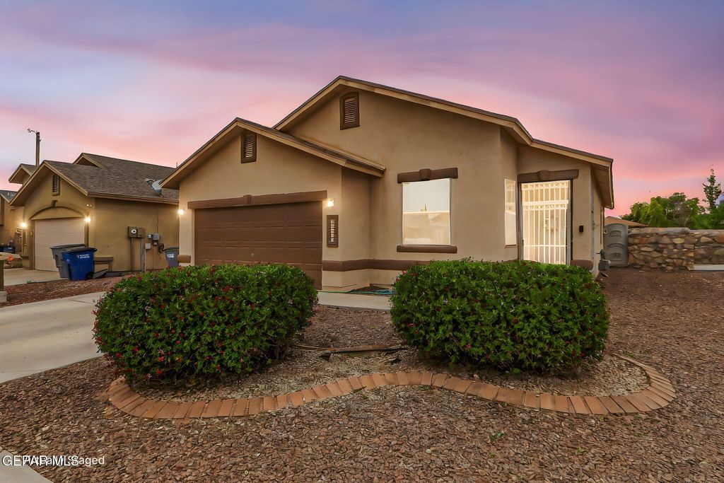 Photo of 14427 Miguel Terrazas Drive, El Paso, TX 79938 (MLS # 941774)