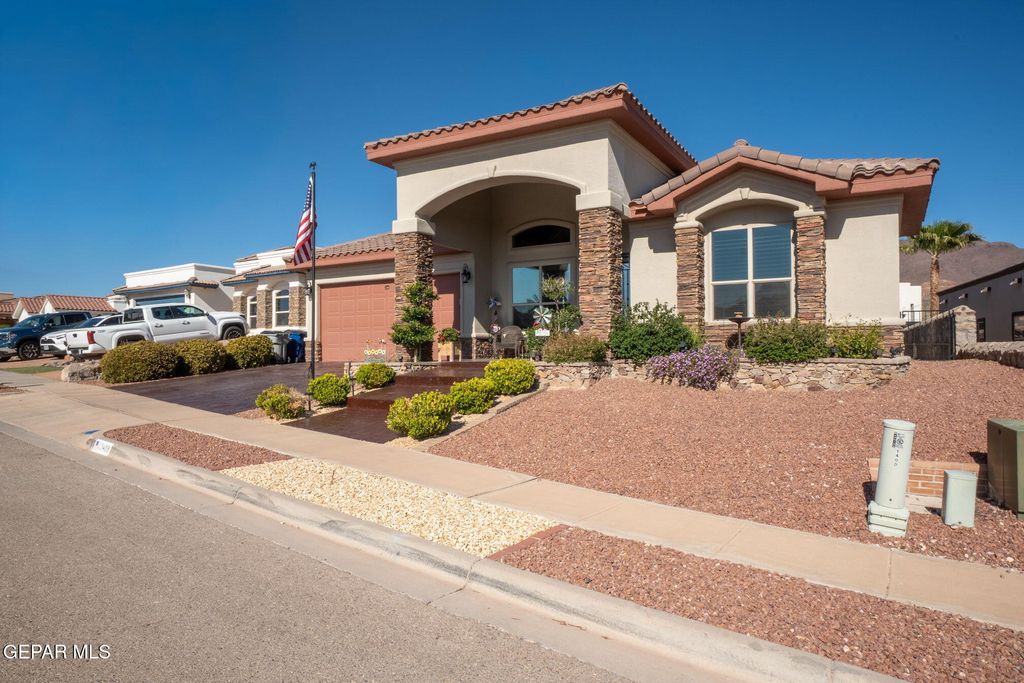 Photo of 1408 FRANKLIN DELL Street, El Paso, TX 79912 (MLS # 940124)