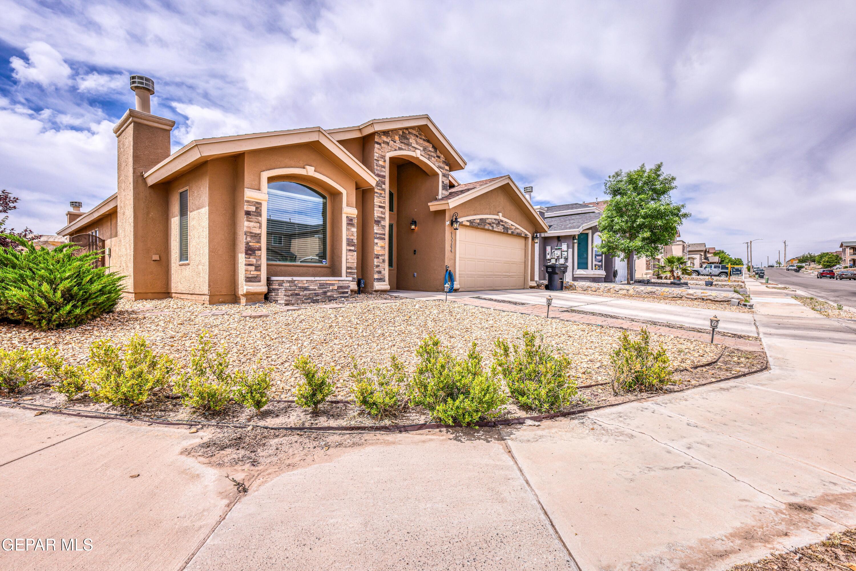 13244 EMERALD ISLE Street