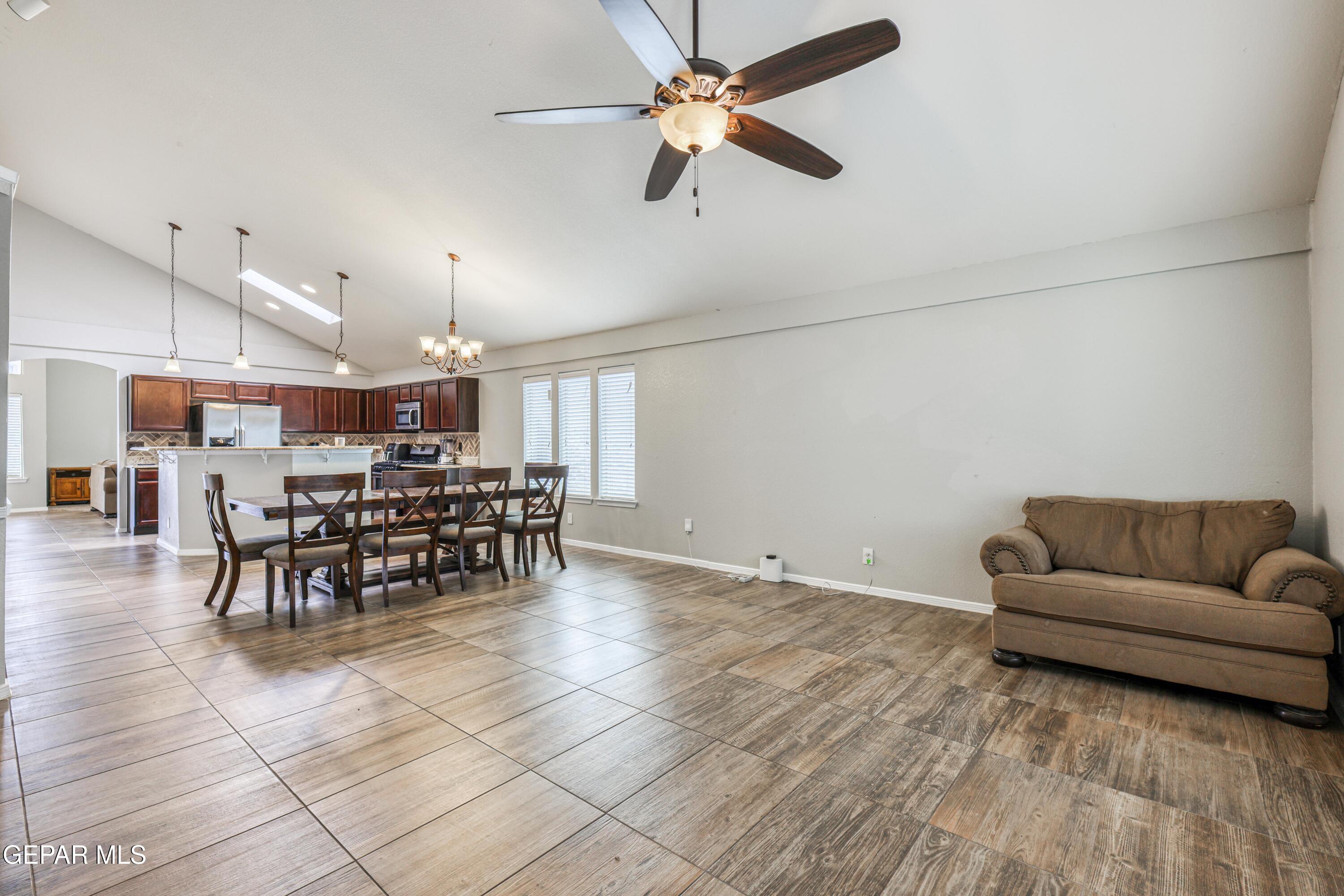 13244 EMERALD ISLE Street