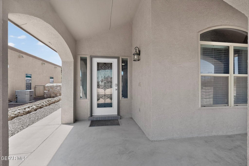 Photo of 4824 NEW RANCH Court, El Paso, TX 79934 (MLS # 950072)