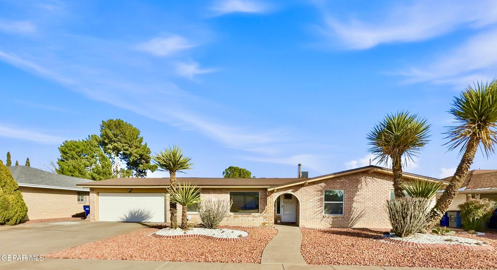 Photo of 9213 MOYE Drive, El Paso, TX 79925 (MLS # 938134)