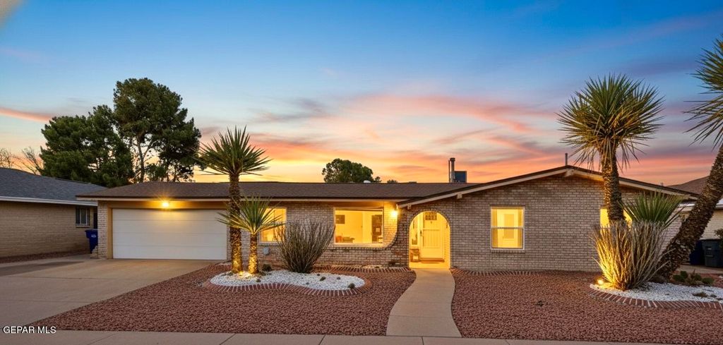 Photo of 9213 MOYE Drive, El Paso, TX 79925 (MLS # 938134)