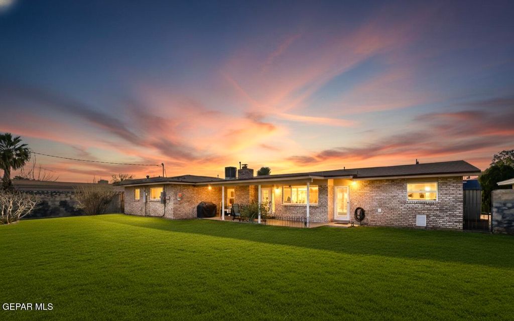 Photo of 9213 MOYE Drive, El Paso, TX 79925 (MLS # 938134)