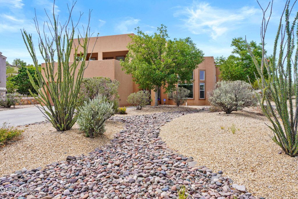 Photo of 6538 LARAMIE RIDGE Lane, El Paso, TX 79912 (MLS # 939510)