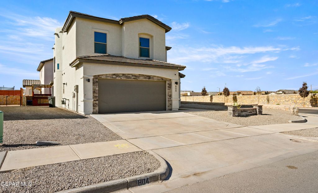 Photo of 804 BLINGWOOD ST, El Paso, TX 79928 (MLS # 943551)