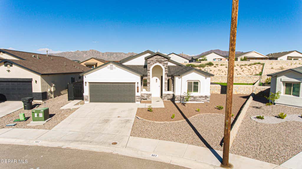Photo of 582 OSIER Drive, Canutillo, TX 79835 (MLS # 949743)