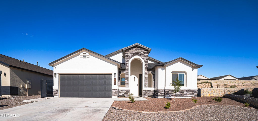 Photo of 582 OSIER Drive, Canutillo, TX 79835 (MLS # 949743)