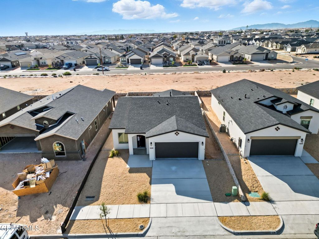 Photo of 13905 Summer Wave Avenue, El Paso, TX 79928 (MLS # 941342)