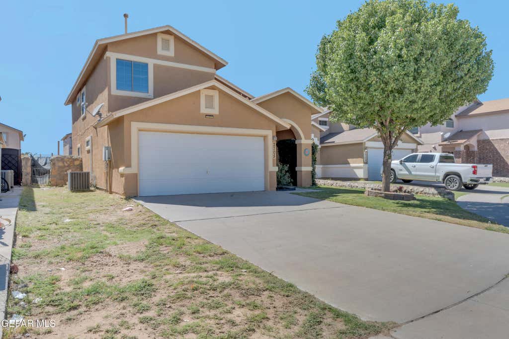 Photo of 2705 SNOWY ROCK Place, El Paso, TX 79938 (MLS # 949832)