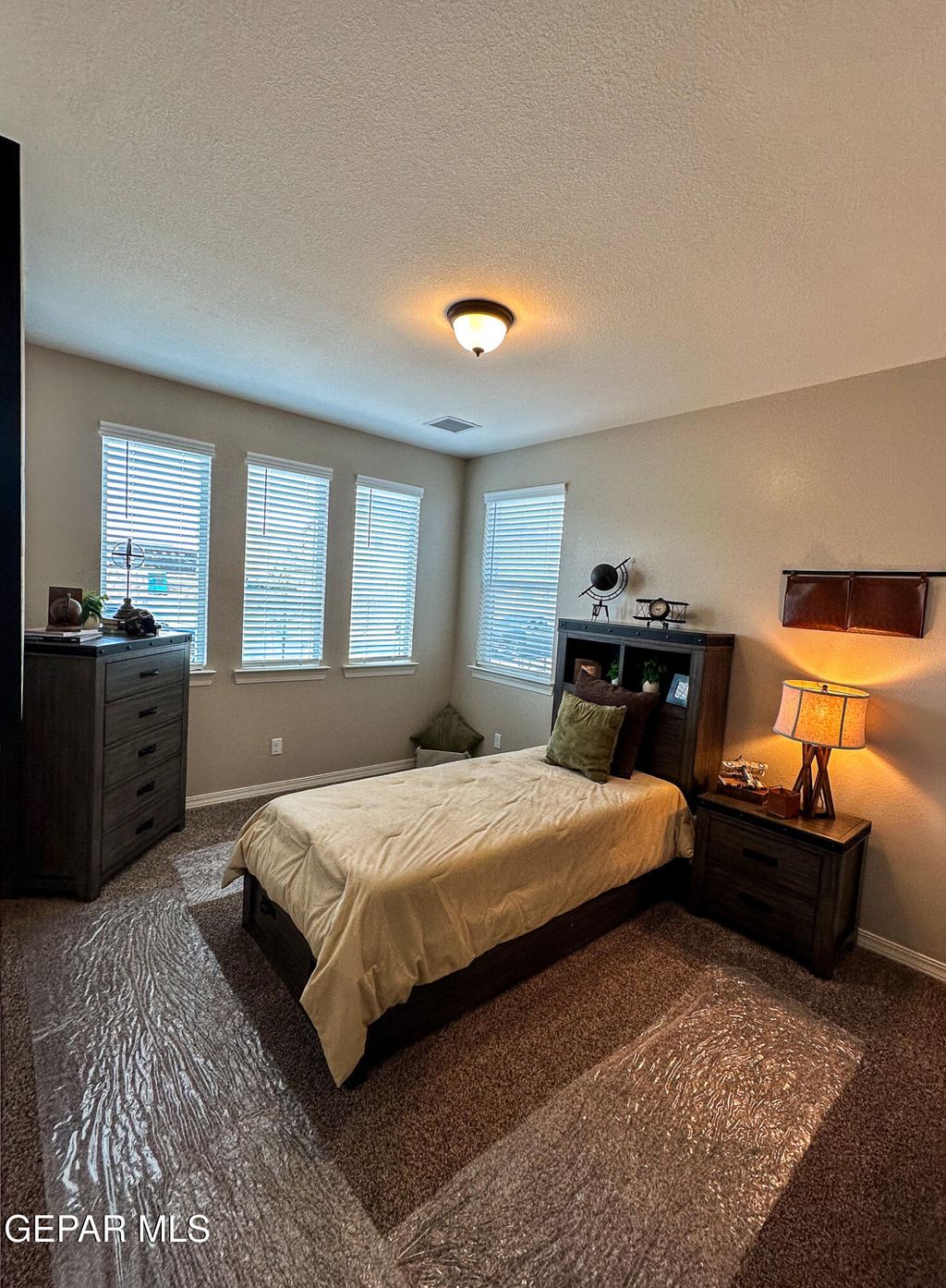 Photo of 7460 NORTE PORTUGAL Lane, El Paso, TX 79934 (MLS # 932234)