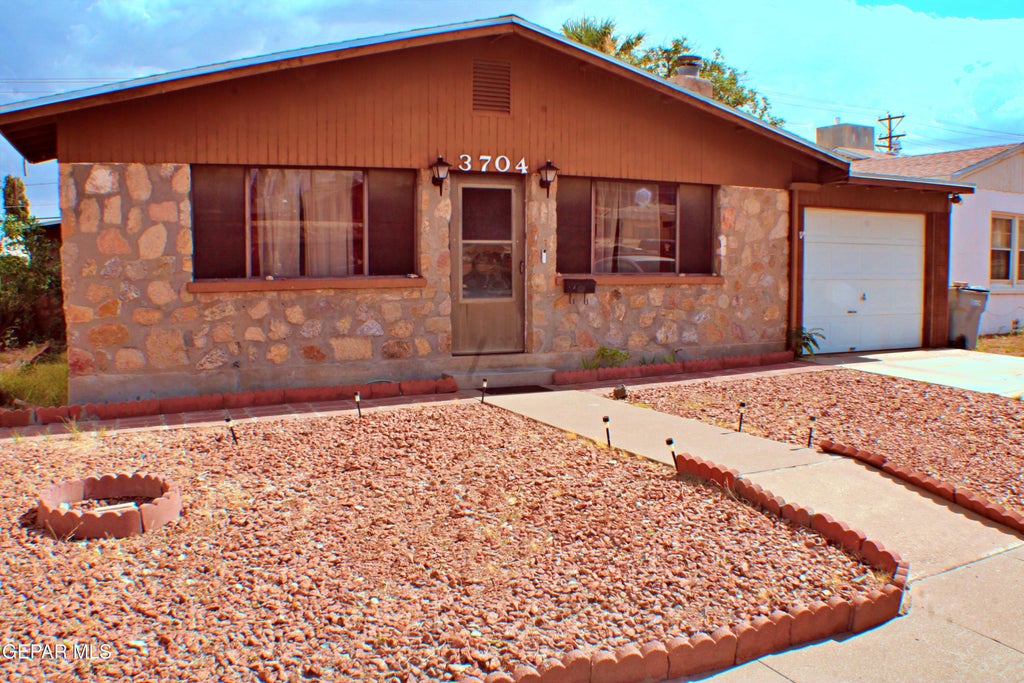 Photo of 3704 NASHVILLE Avenue, El Paso, TX 79930 (MLS # 948640)