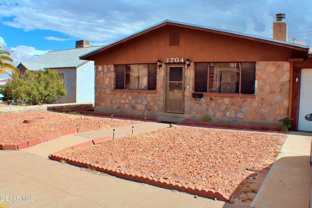 Photo of 3704 NASHVILLE Avenue, El Paso, TX 79930 (MLS # 948640)