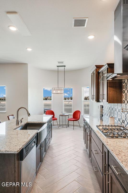 2233 Mike Price Drive