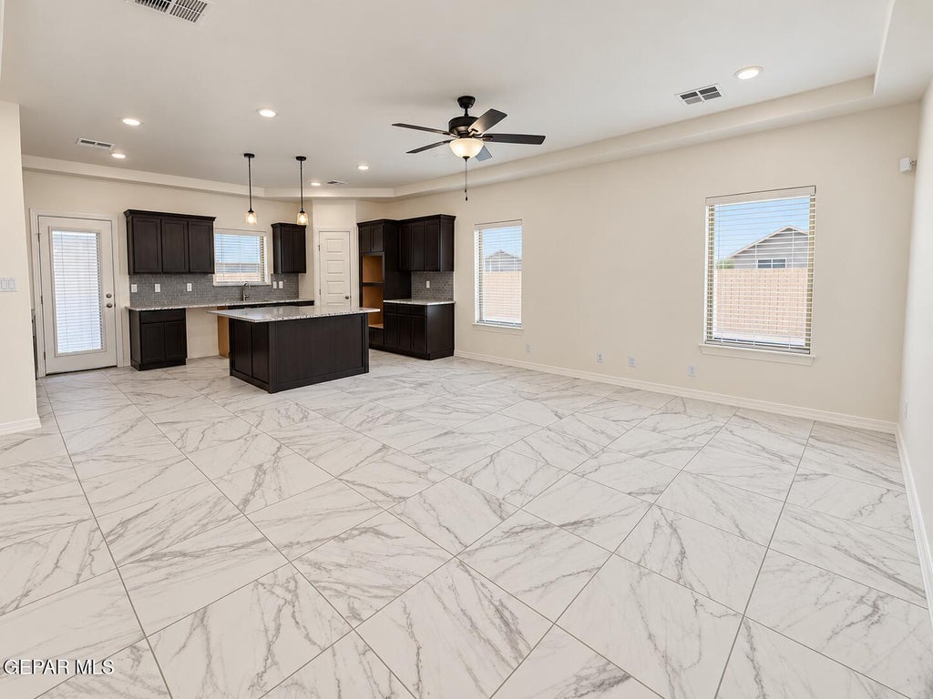 Photo of 716 Paseo Astuto Place, Horizon City, TX 79928 (MLS # 953495)