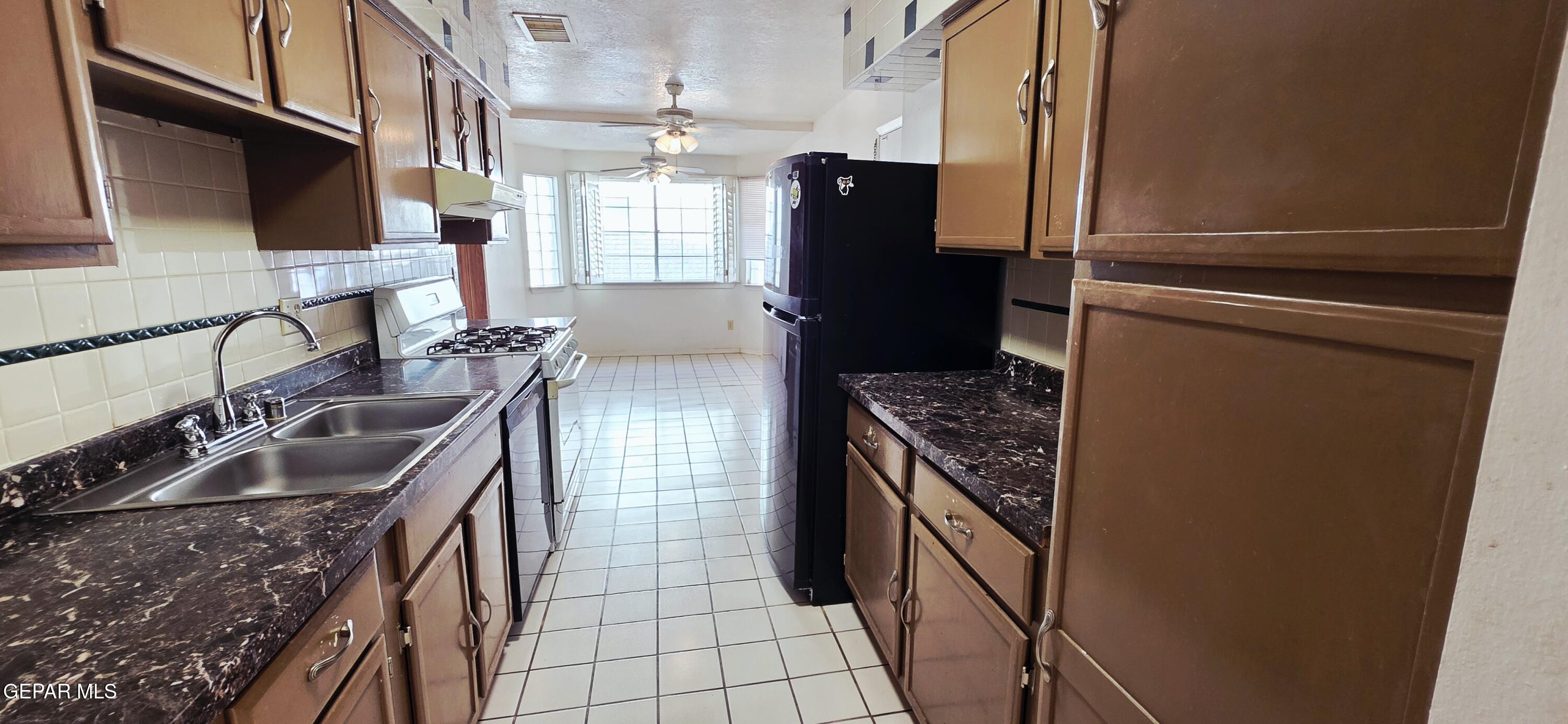 11137 WHARF COVE Drive