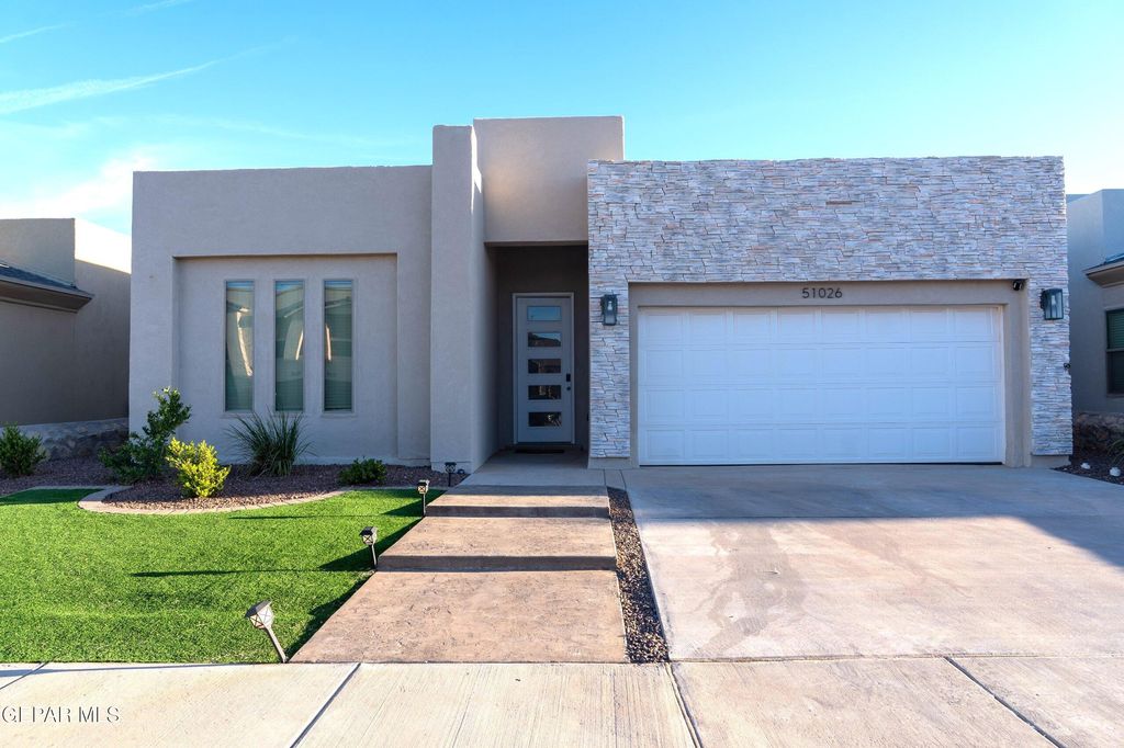 Photo of 51026 Fox Trail Avenue, El Paso, TX 79934 (MLS # 940647)