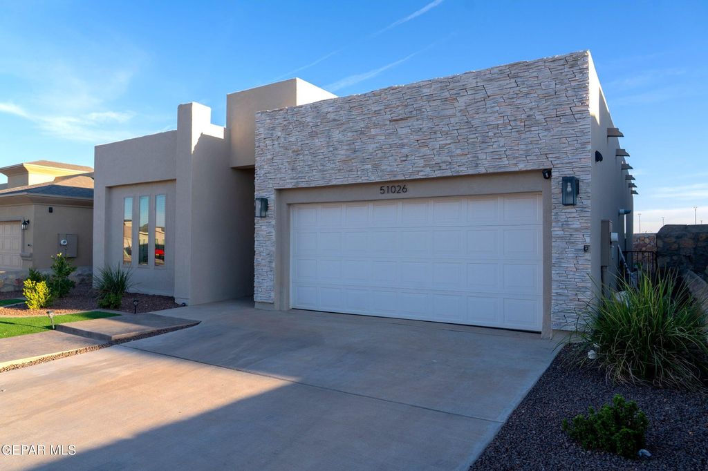 Photo of 51026 Fox Trail Avenue, El Paso, TX 79934 (MLS # 940647)