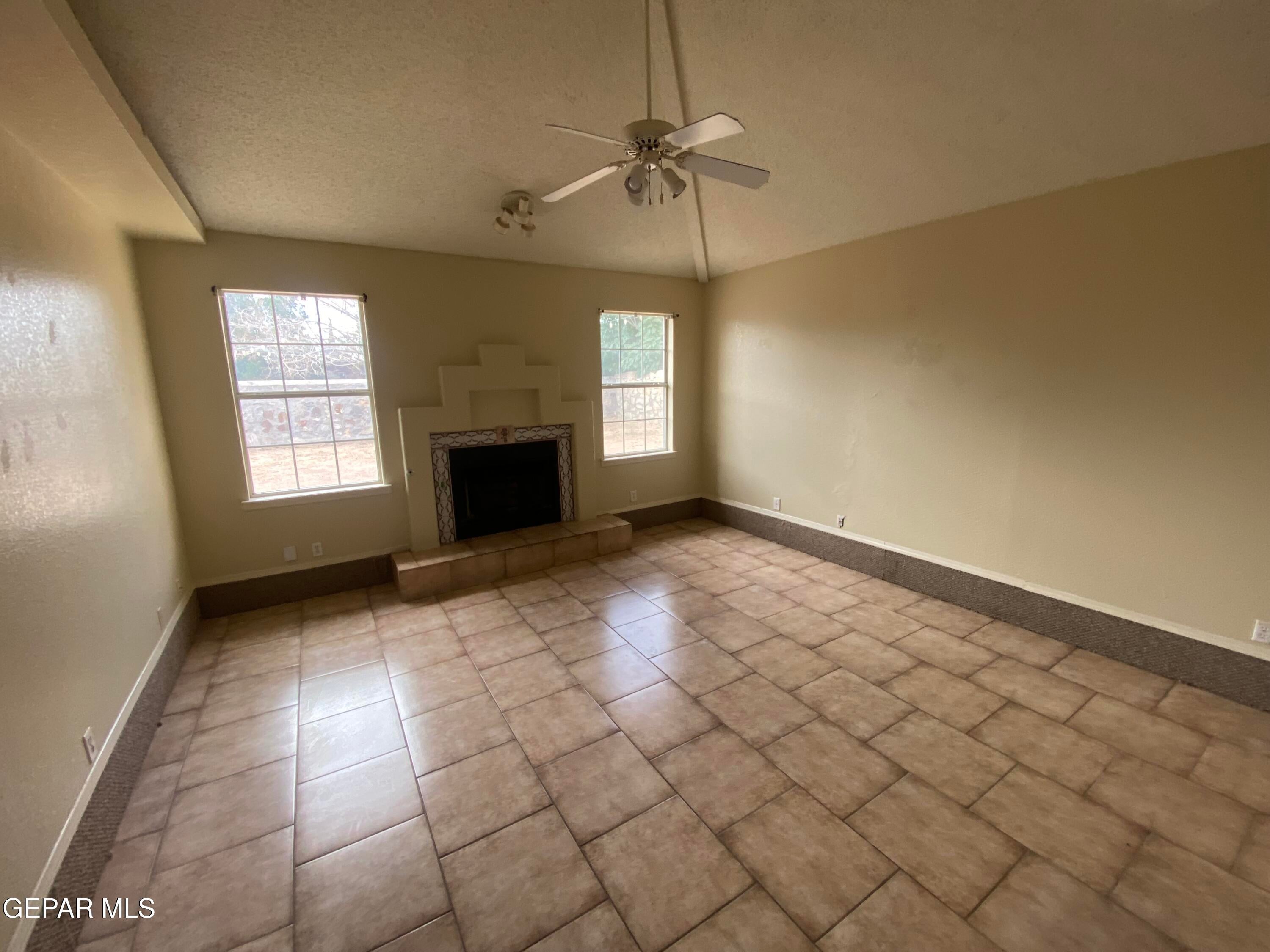 15312 MINERAL Court