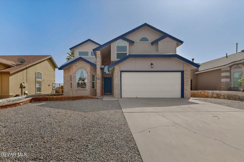 Photo of 4516 LOMA LINDA Circle, El Paso, TX 79934 (MLS # 939437)