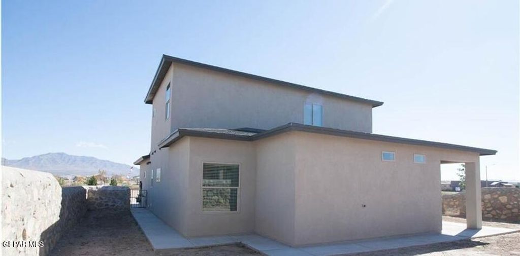 Photo of 900 LOUISIANA DOWNS Avenue, El Paso, TX 79932 (MLS # 931674)