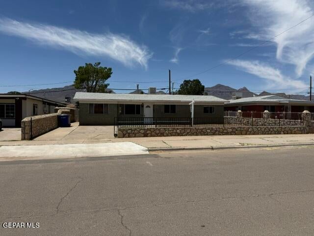 Photo of 9119 MOUNT ETNA Drive, El Paso, TX 79924 (MLS # 944230)