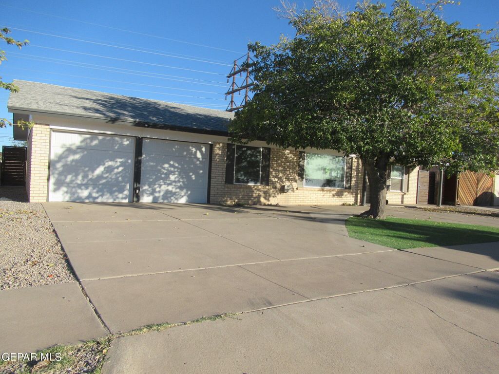Photo of 1308 BACKUS Street, El Paso, TX 79925 (MLS # 934626)