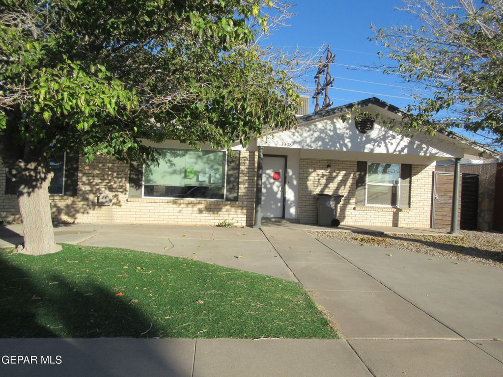 Photo of 1308 BACKUS Street, El Paso, TX 79925 (MLS # 934626)