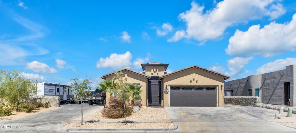 Photo of 901 Desert Verbena Circle, Socorro, TX 79927 (MLS # 931608)