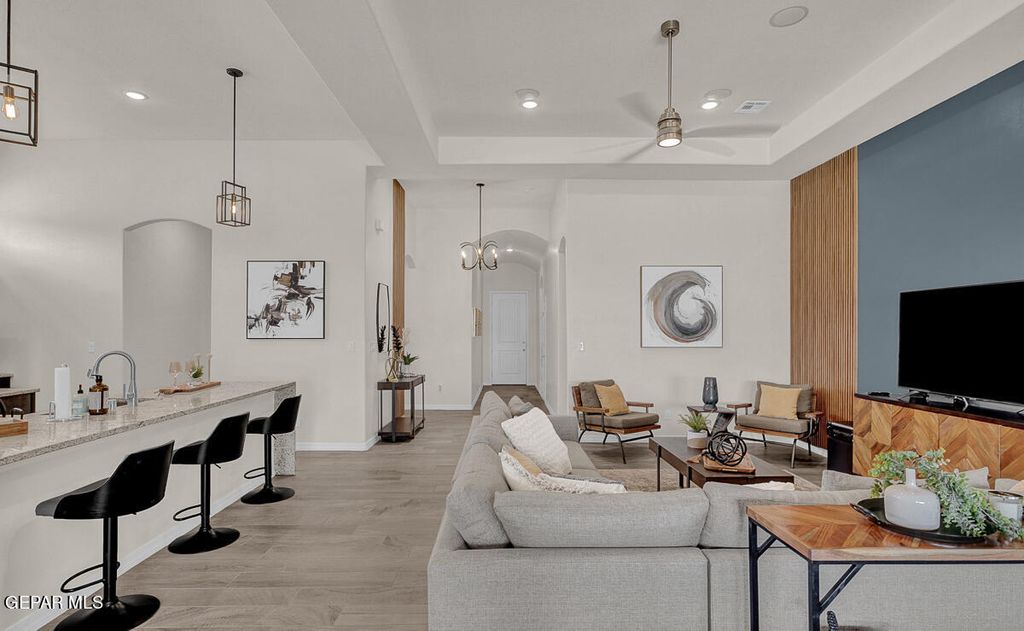 Photo of 7625 Enchanted Ridge Drive, El Paso, TX 79911 (MLS # 933034)