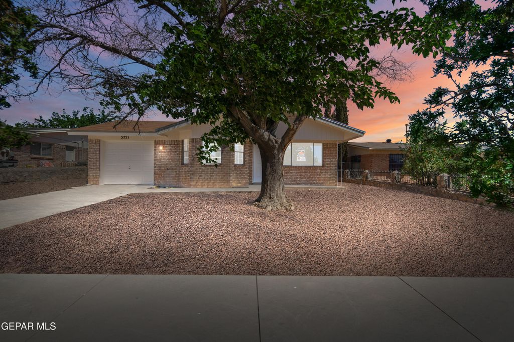 Photo of 5721 CORSICANA Avenue, El Paso, TX 79924 (MLS # 942811)