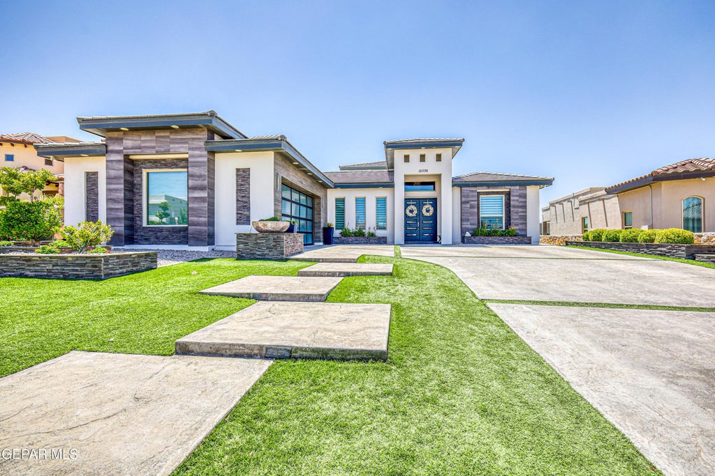 Photo of 12336 Clifton Hill Road, El Paso, TX 79928 (MLS # 949307)
