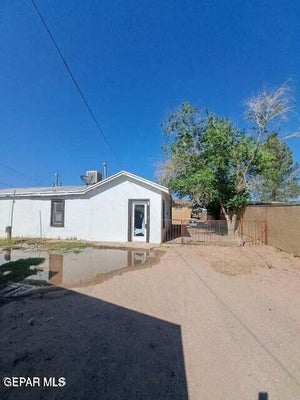 619 NE CAMP STREET, FABENS, TX 79838 - Image 96a4aedd5e4b50cf8dd0db6f0e4445b0/3826861719