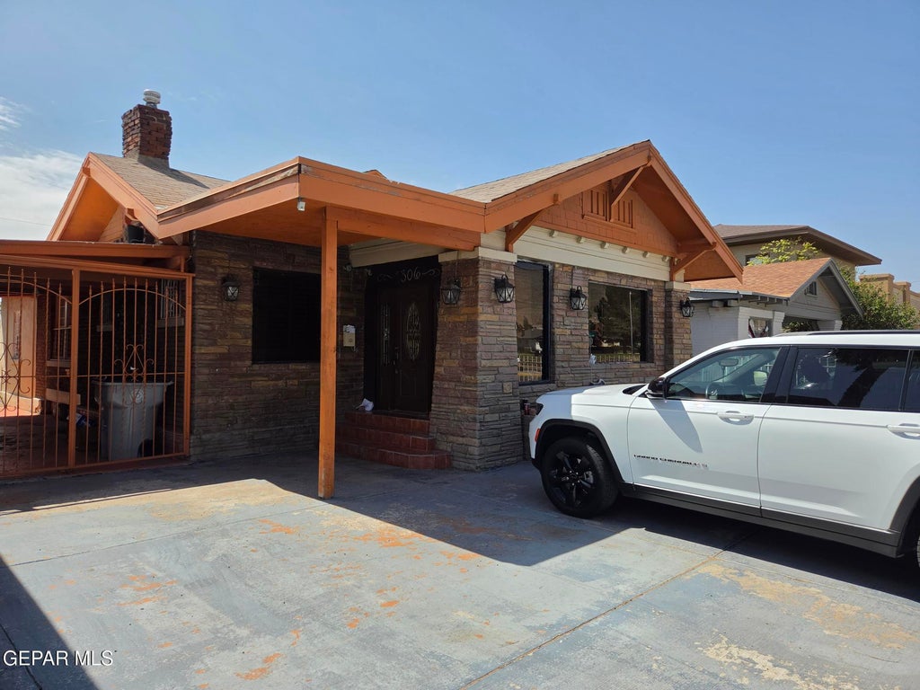 Photo of 3306 Montana Avenue, El Paso, TX 79903 (MLS # 952992)