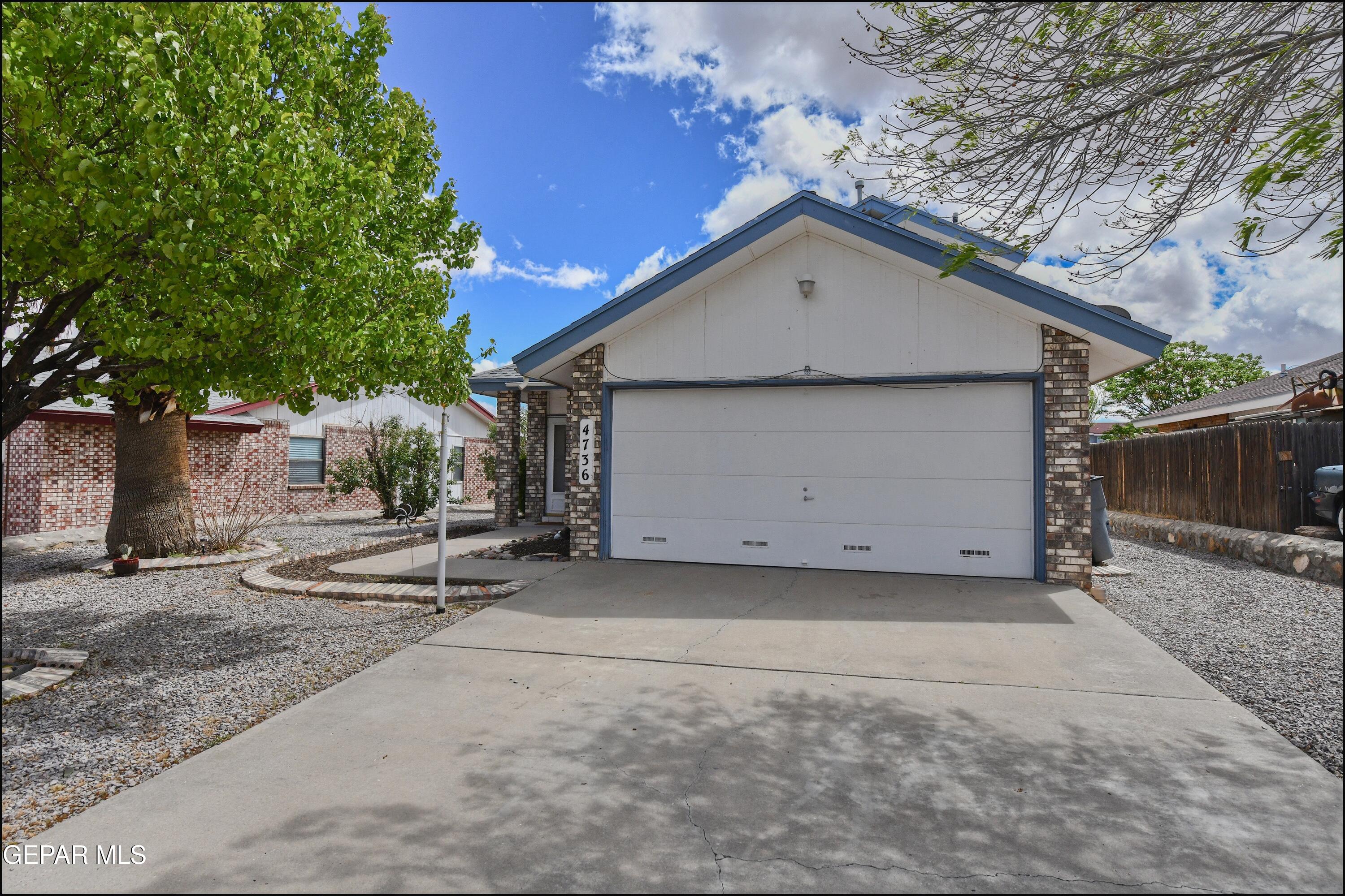 4736 LOMA DE COLOR Drive