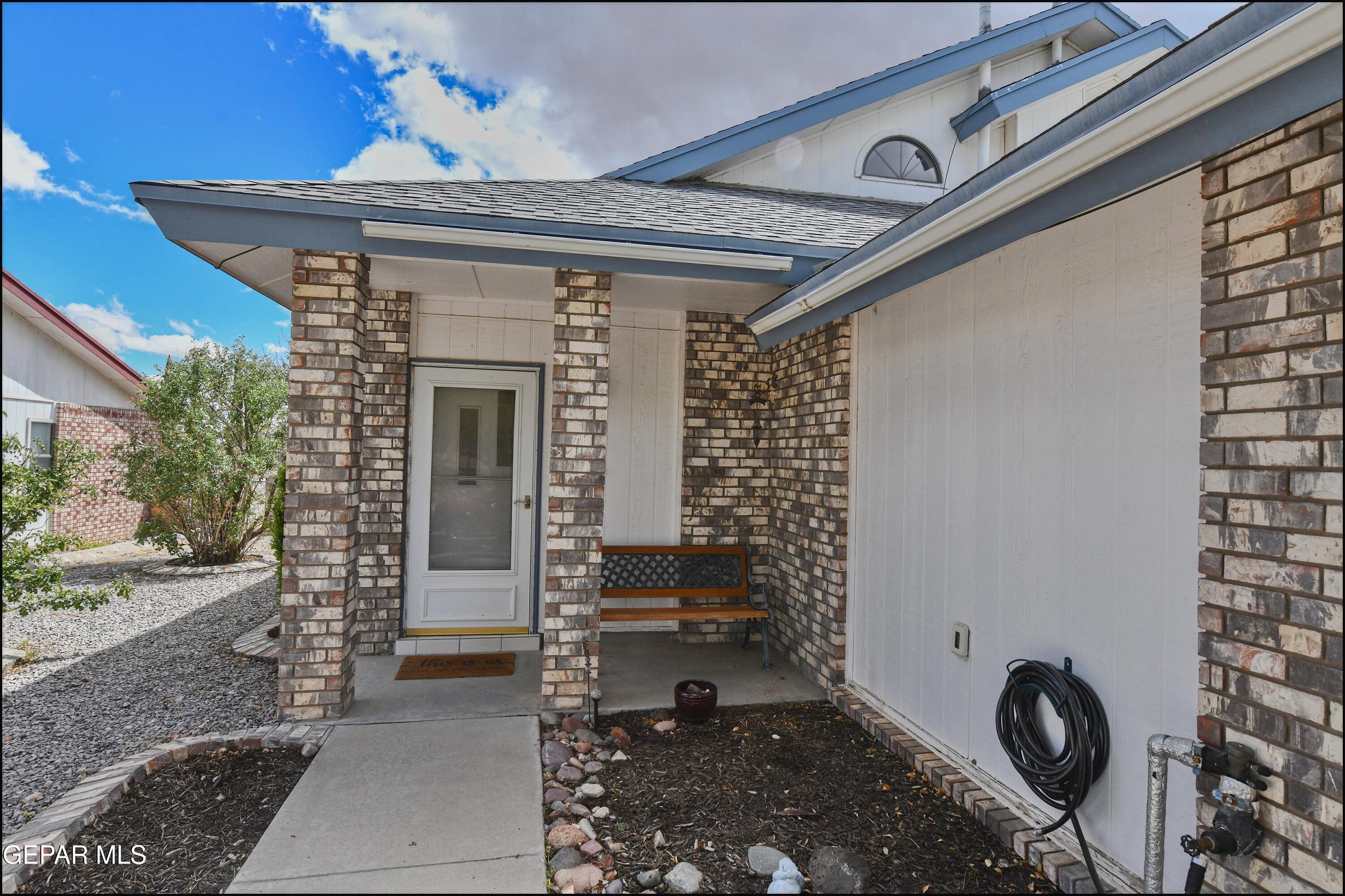 4736 LOMA DE COLOR Drive