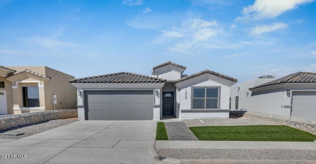 Photo of 13936 Paseo Alegre Avenue, El Paso, TX 79928 (MLS # 950184)