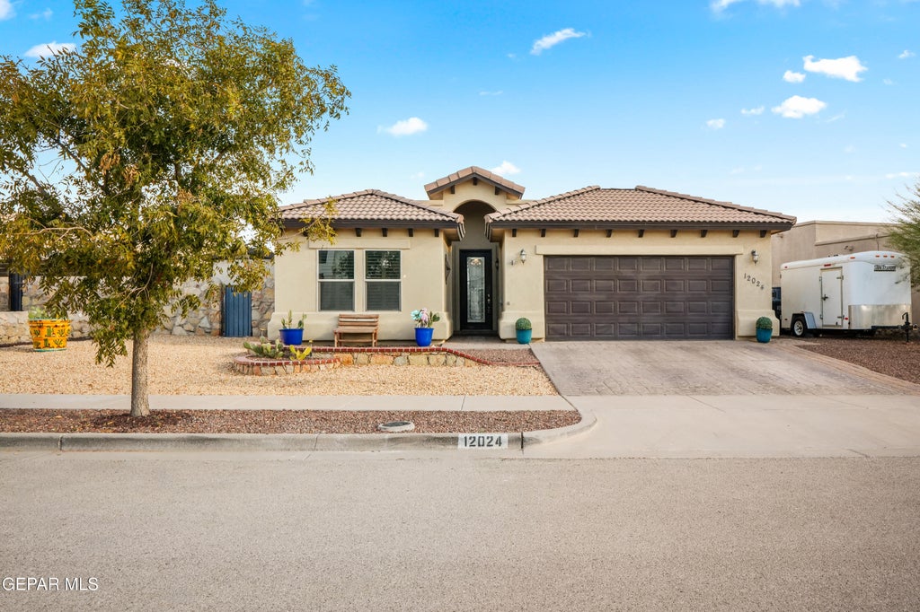 Photo of 12024 Silver Crown Road, El Paso, TX 79928 (MLS # 951306)