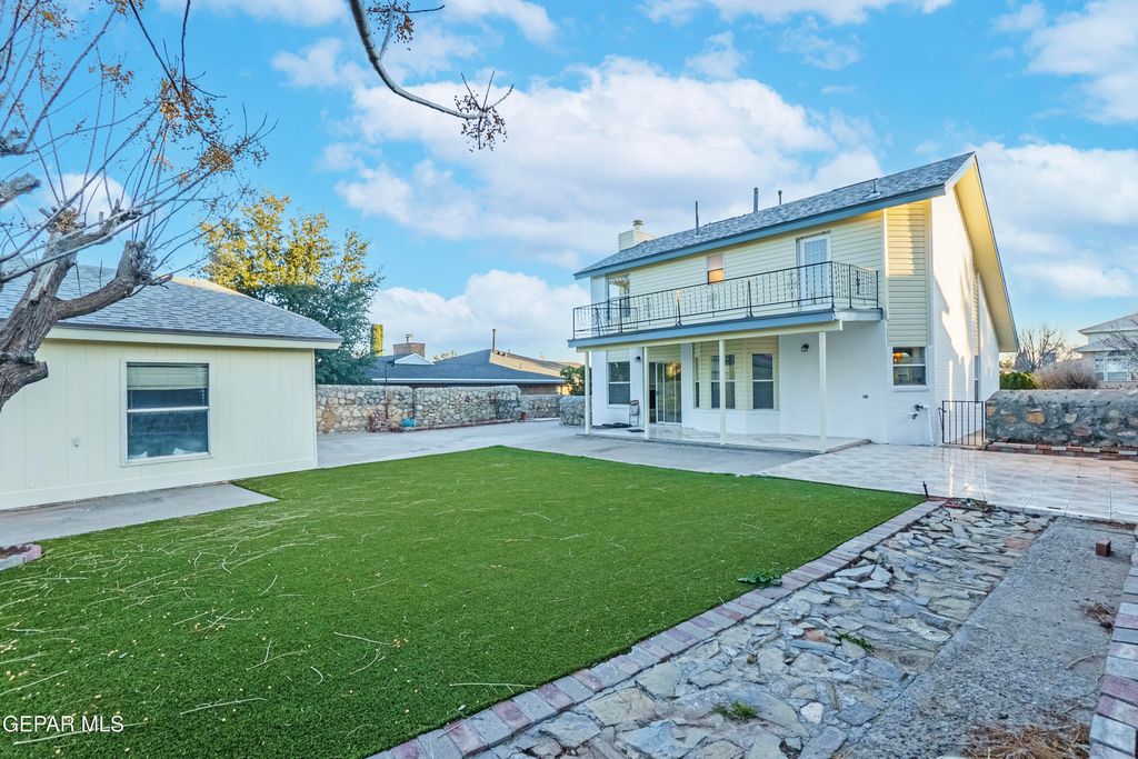 Photo of 4373 LOMA DE LUNA Drive, El Paso, TX 79934 (MLS # 937500)