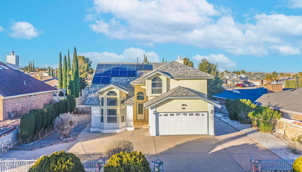 Photo of 4373 LOMA DE LUNA Drive, El Paso, TX 79934 (MLS # 937500)