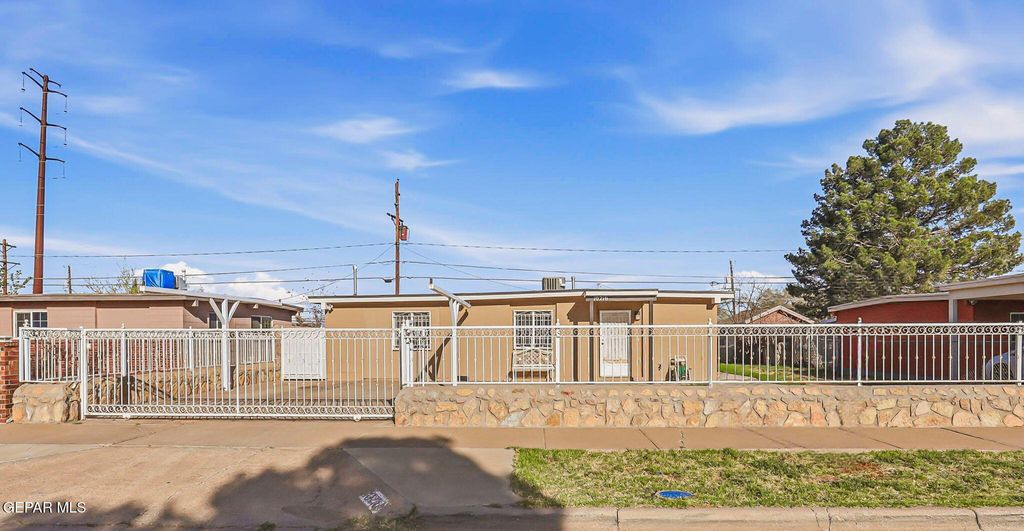 Photo of 10216 SHENANDOAH Street, El Paso, TX 79924 (MLS # 940245)