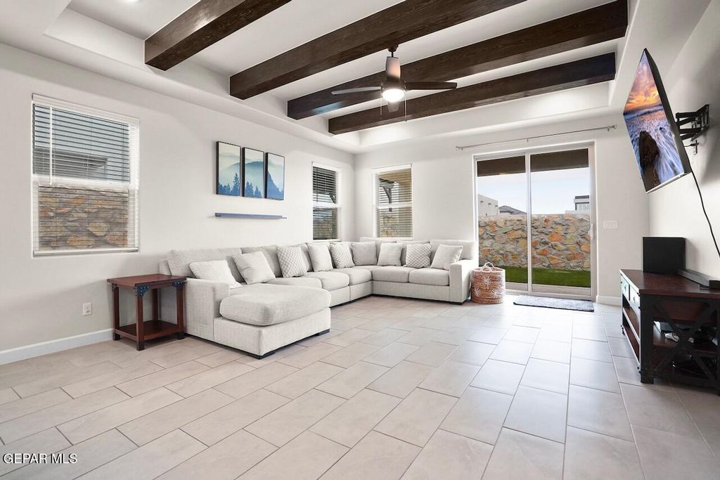 Photo of 13183 Emerald Isle Street, Horizon City, TX 79928 (MLS # 941669)